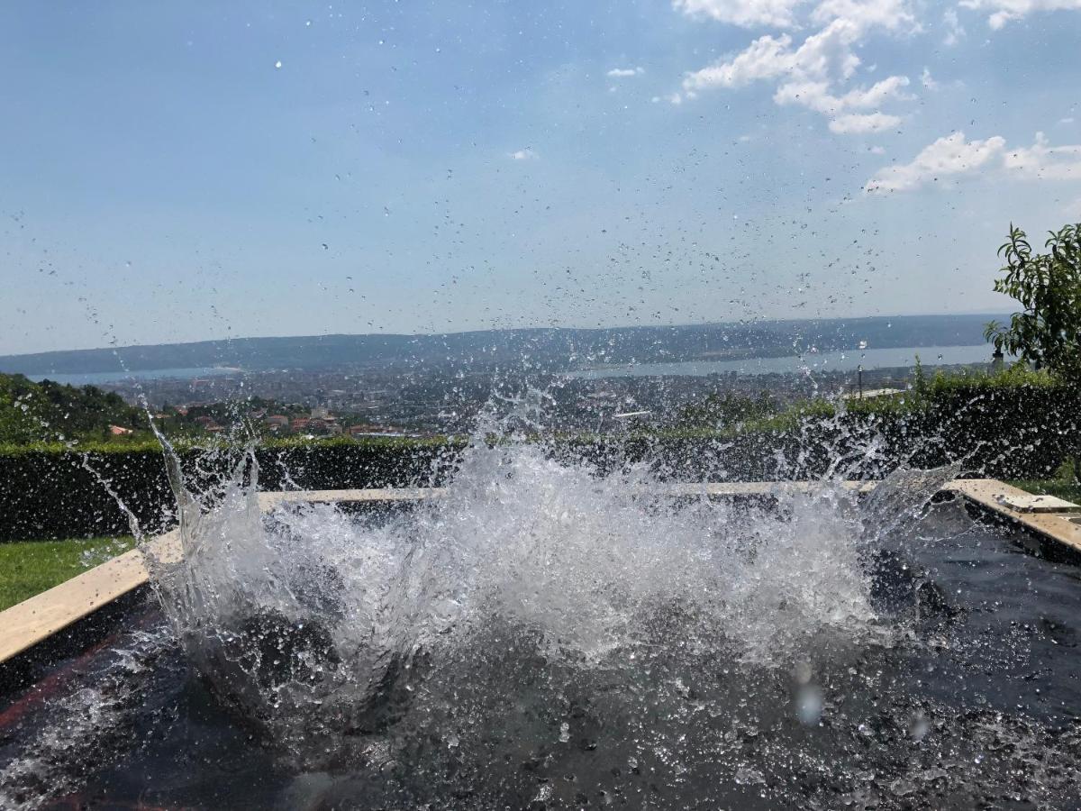 Infinity Varna Sky Hotel Екстериор снимка